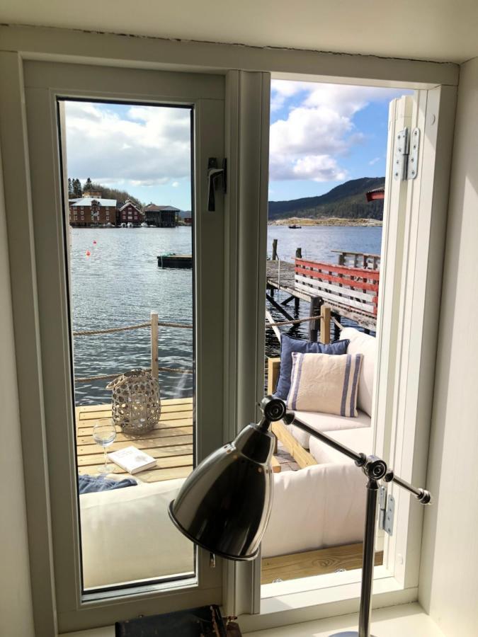 Отель The Boathouse Rakvag Экстерьер фото